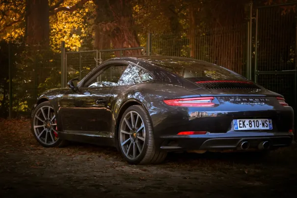 Emojino Casino Android/iOS Forrit